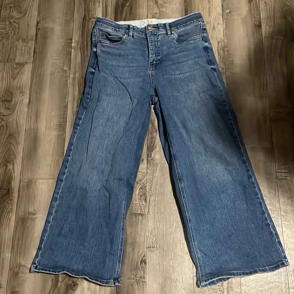 Wide leg jeans from Ricki’s - Picture 1 of 4